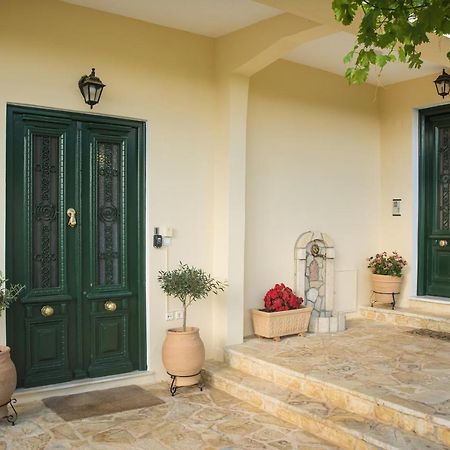 דלפי Elia Apartments Chrisso מראה חיצוני תמונה